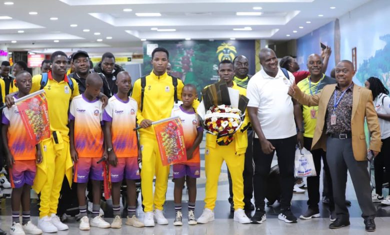 COUPE DU MONDE U17 – OUGANDA U17 : Les Cubs chaleureusement accueillis à Kampala